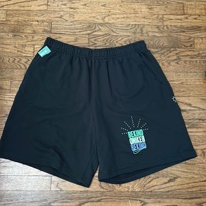 NIKE Sportswear Club Be Kind Shorts